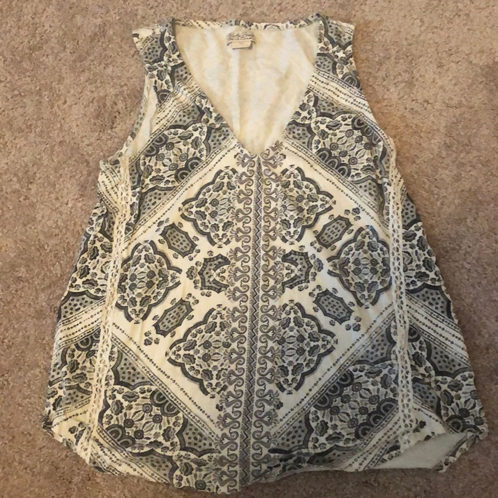 Lucky brand crop top